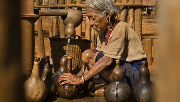 Coloquintes gravées de motifs traditionnels