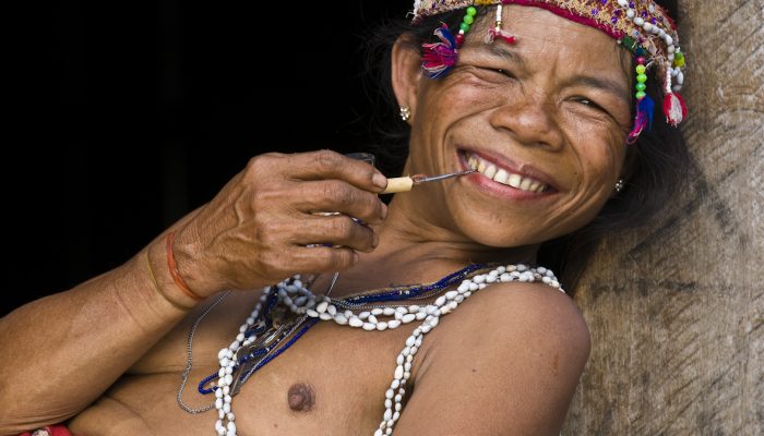 Petites pipes traditionnelles de Ratanakiri